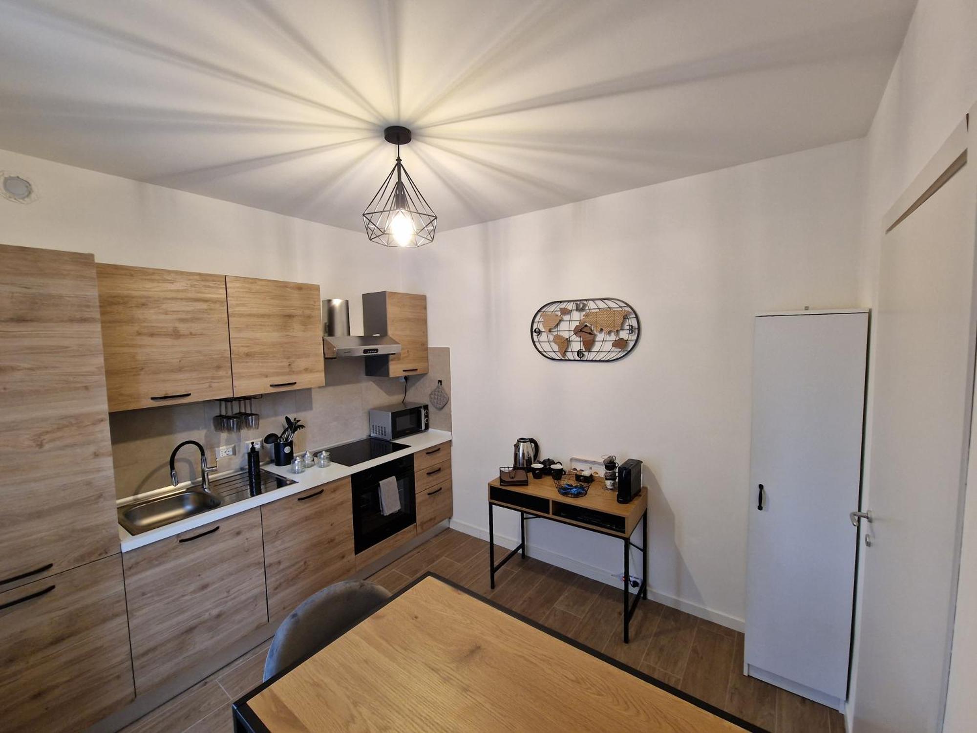 Boutique House La Fenice Plasencia Exterior foto